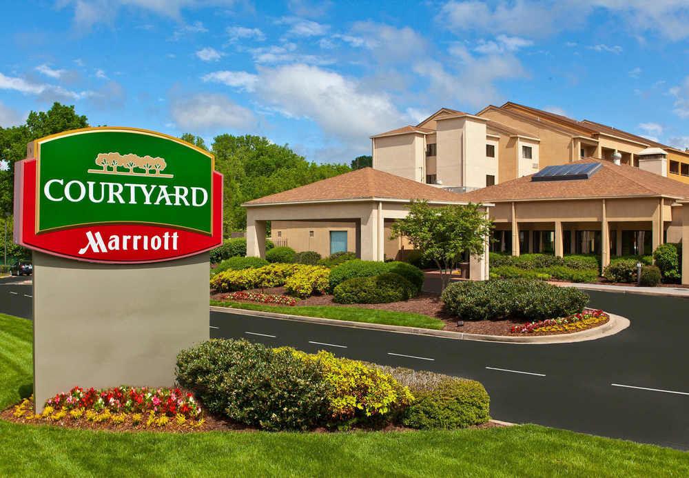 Courtyard By Marriott Nashville Airport Exterior photo