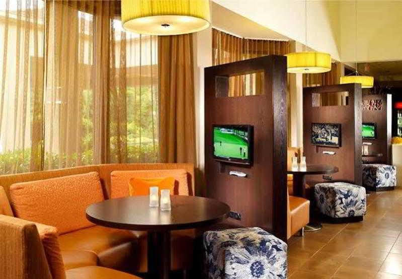 Courtyard By Marriott Nashville Airport Exterior photo